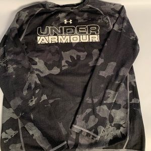 Under Armour Long Sleeve Shirt